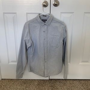 Eddie Bauer Classic Fit - Button Down